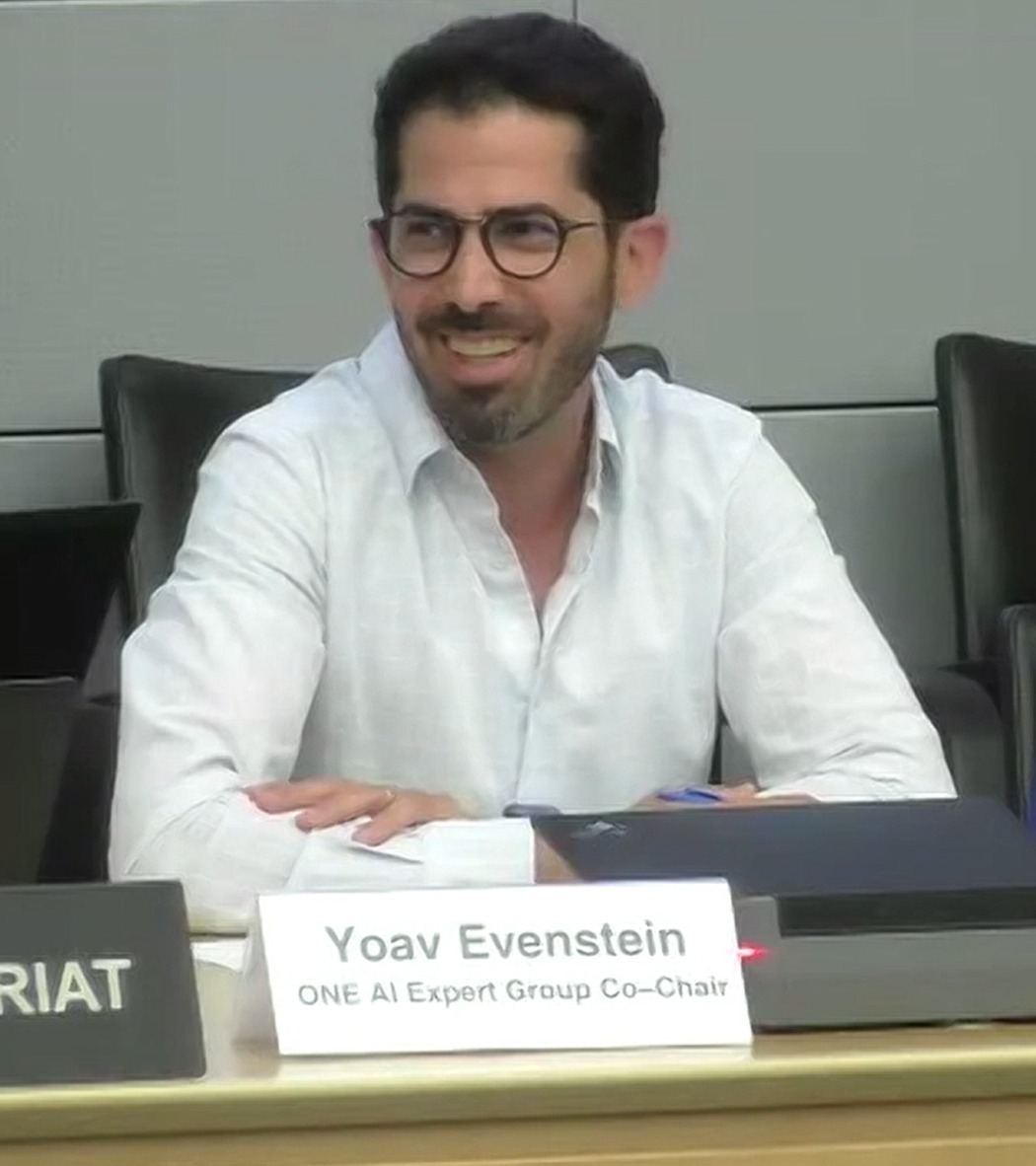 Yoav Evenstein at an international standards meeting